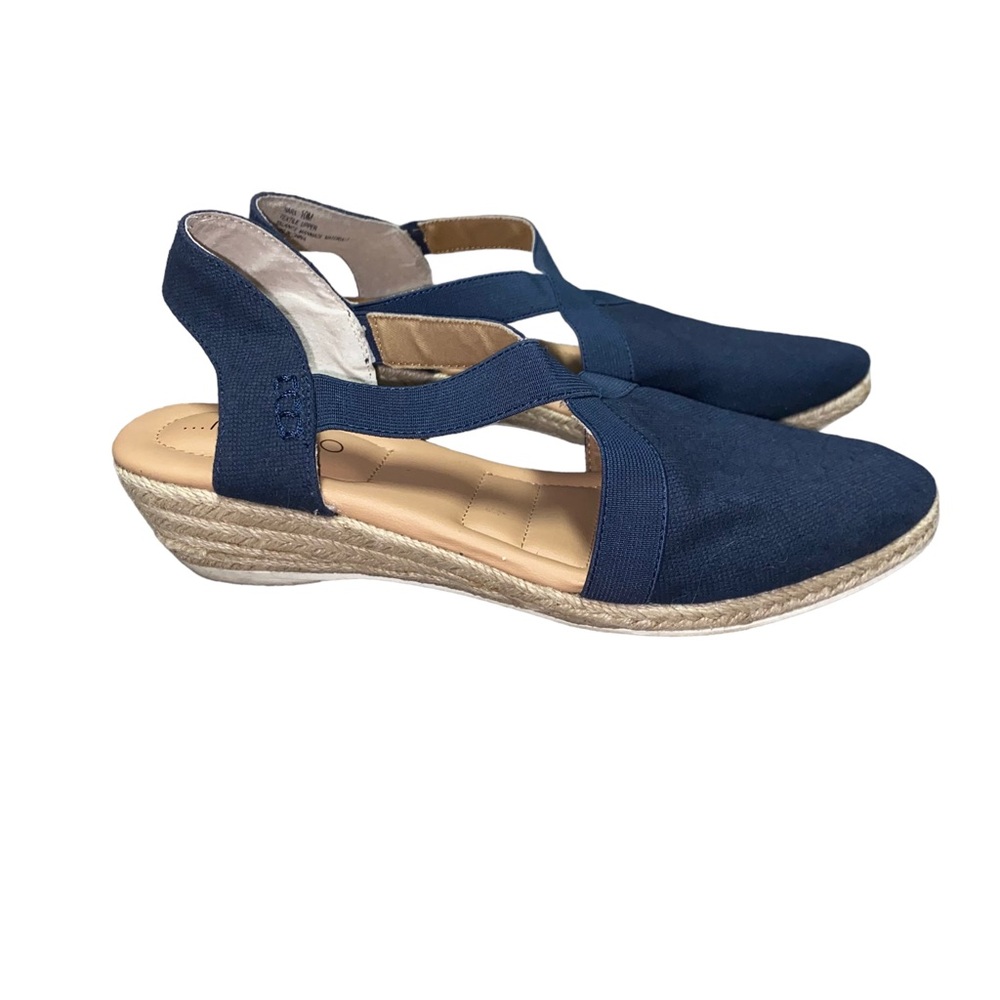 Me too Nissa Espadrille Wedges Sandals Shoes Size 10 Navy Tan